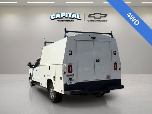 Used 2023 Ford F350 XL w/ XL Chrome Package image 4