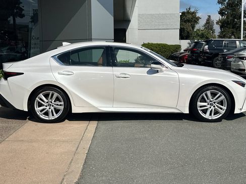 Used 2023 Lexus IS 300 w/ Comfort Package RWD image 3