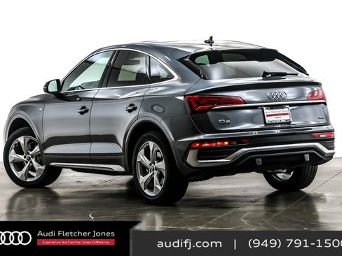 Used 2023 Audi Q5 2.0T Premium w/ Convenience Package image 13