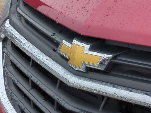 Used 2019 Chevrolet Equinox LT w/ Driver Convenience Package image 12