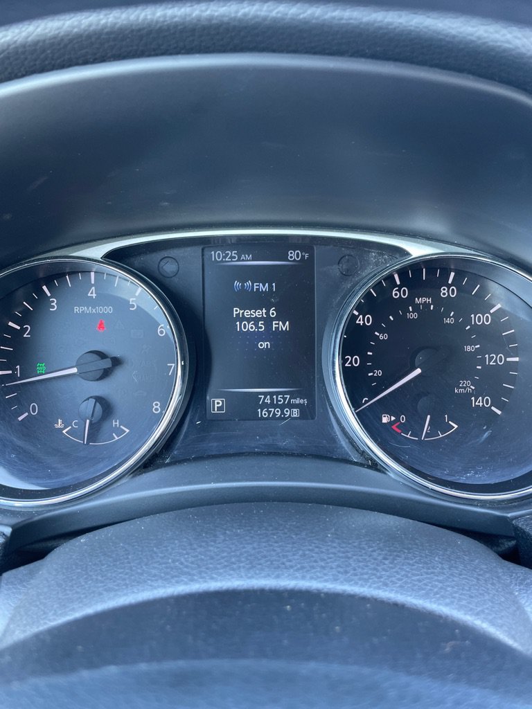 Used 2014 Nissan Rogue S AWD/4WD image 12