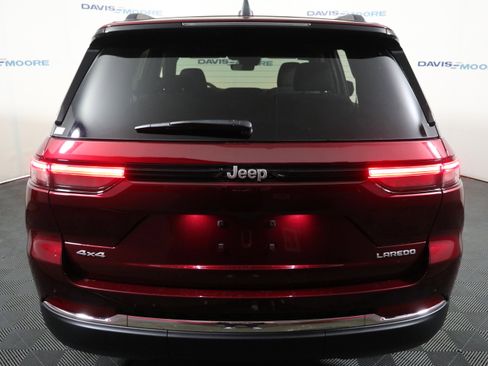 New 2026 Jeep Grand Cherokee Laredo AWD/4WD image 7