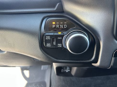 Used 2020 RAM 1500 Big Horn AWD/4WD image 15
