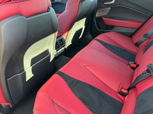 Used 2025 Acura TLX w/A-Spec Package image 9