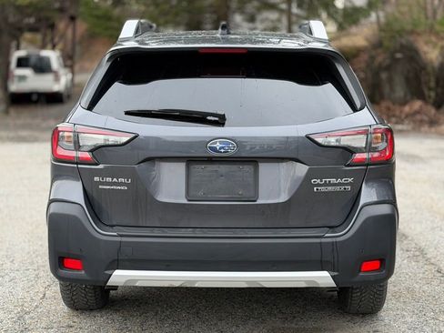 Used 2025 Subaru Outback Touring XT image 4