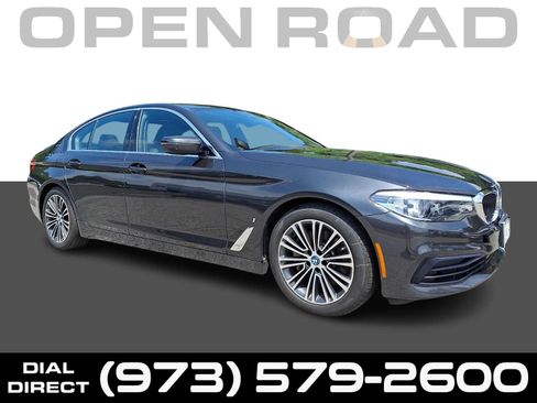 Used 2019 BMW 530e xDrive w/ Convenience Package AWD/4WD image 1