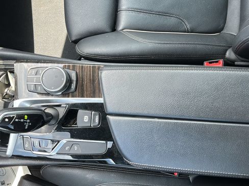 Used 2020 BMW 540i w/ Convenience Package RWD image 13