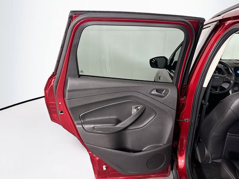 Used 2018 Ford Escape SEL image 25