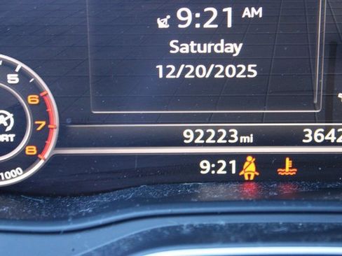 Used 2017 Audi A4 2.0T Ultra Premium w/ Convenience Package image 10