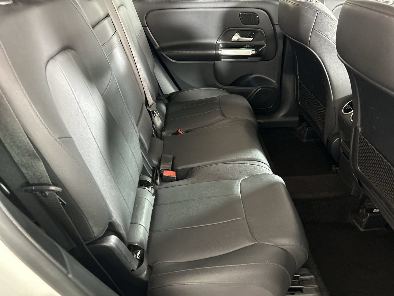 Used 2025 Mercedes-Benz GLB 250 image 26