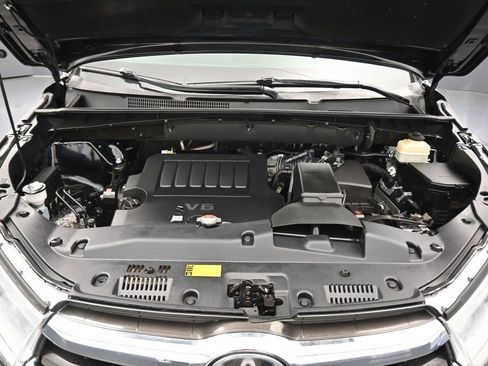 Used 2016 Toyota Highlander Limited image 66