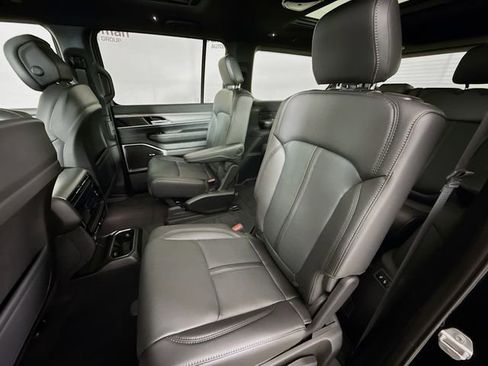 New 2026 Jeep Grand Wagoneer 4WD image 25