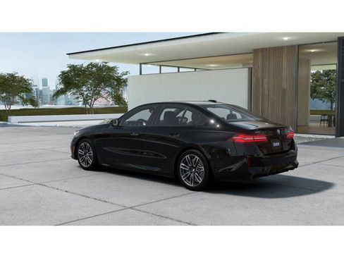 New 2026 BMW 550e xDrive AWD/4WD image 2