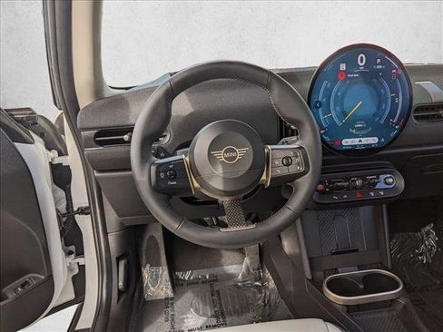 Certified 2025 MINI Cooper S FWD image 16