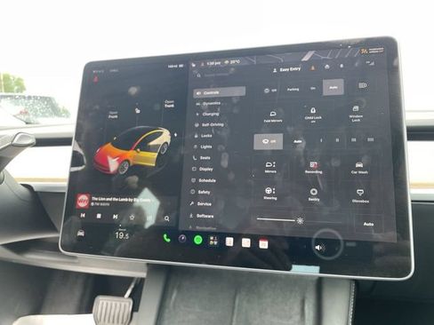 Used 2023 Tesla Model 3 Standard Range RWD image 23