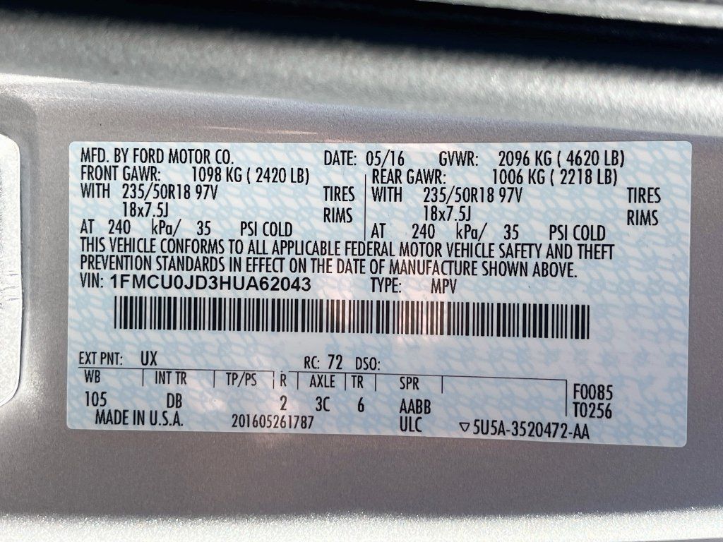 Used 2017 Ford Escape Titanium FWD image 33