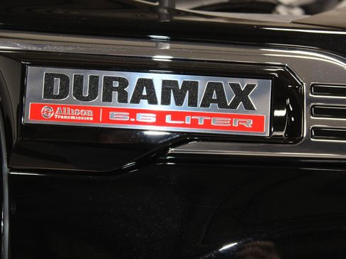 New 2026 GMC Sierra 2500 Denali w/ Denali Reserve Package image 19