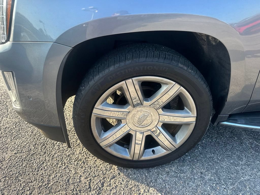 Used 2020 Cadillac Escalade ESV Luxury RWD image 10