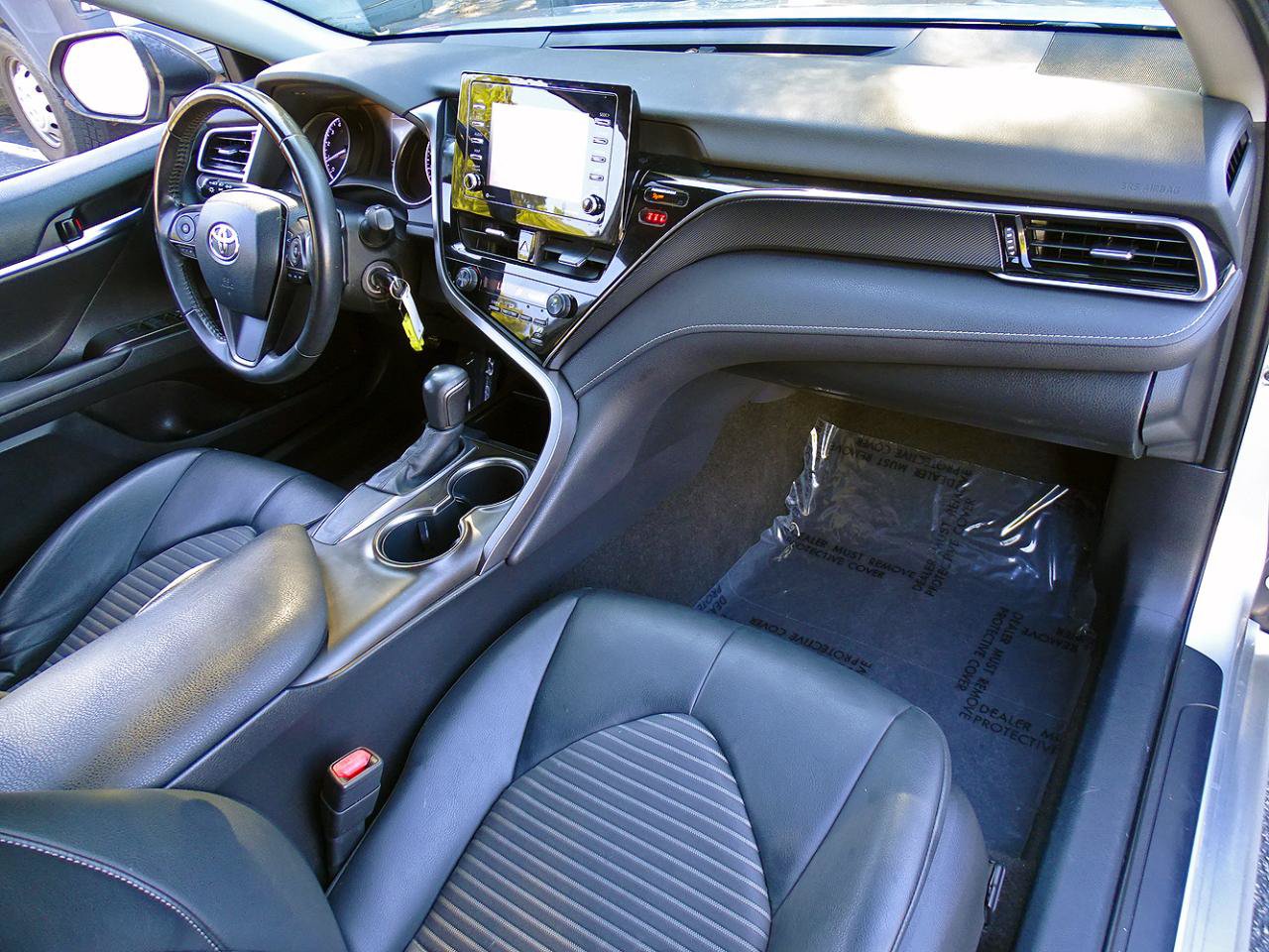 Used 2021 Toyota Camry SE FWD image 27