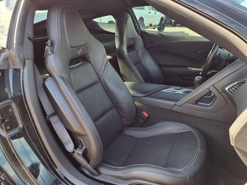 Used 2015 Chevrolet Corvette Z06 w/ 2LZ Preferred Equipment Group image 14