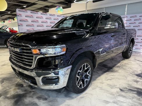 Used 2025 RAM 1500 Laramie image 53