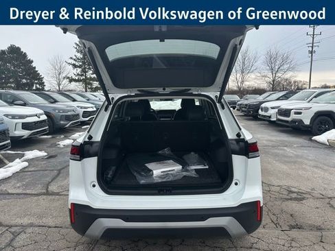 New 2026 Volkswagen Tiguan SE image 31