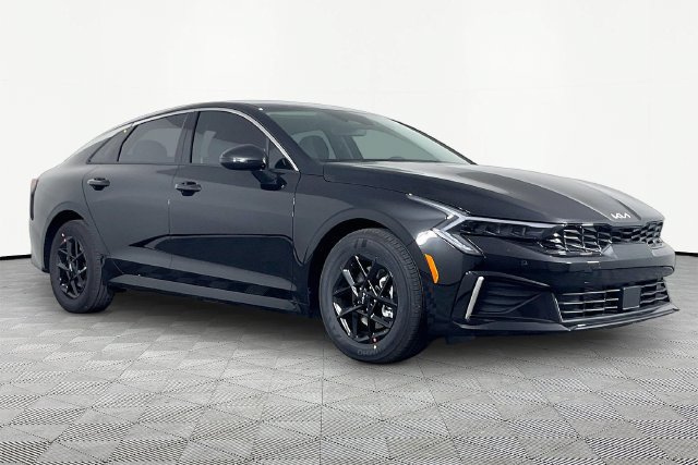 New 2026 Kia K5 LXS FWD image 3