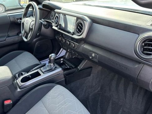 Used 2023 Toyota Tacoma TRD Off-Road image 24