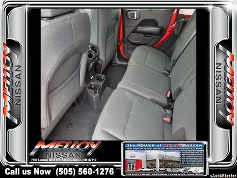 Used 2025 Jeep Wrangler Unlimited Sahara AWD/4WD image 20
