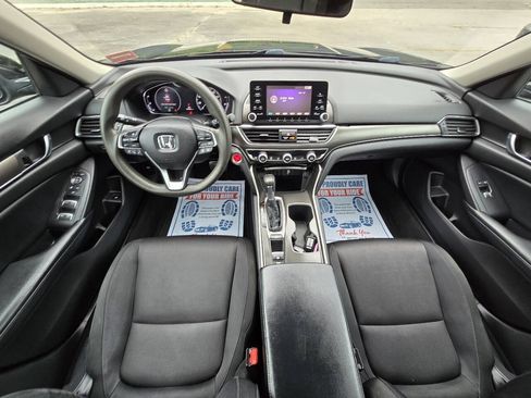 Used 2018 Honda Accord LX image 27