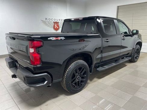 Used 2022 Chevrolet Silverado 1500 Custom image 6