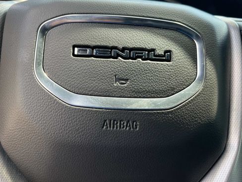 Used 2021 GMC Yukon XL Denali RWD image 40