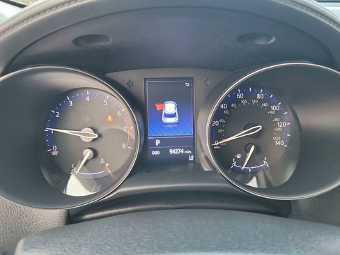 Used 2021 Toyota C-HR LE image 23