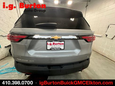 Used 2023 Chevrolet Traverse LT AWD/4WD image 6