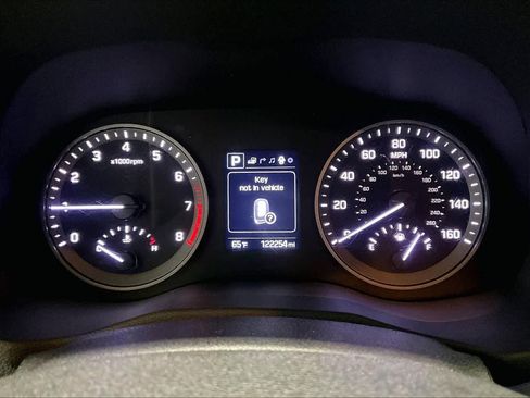 Used 2017 Hyundai Tucson Limited w/ Cargo Package image 16