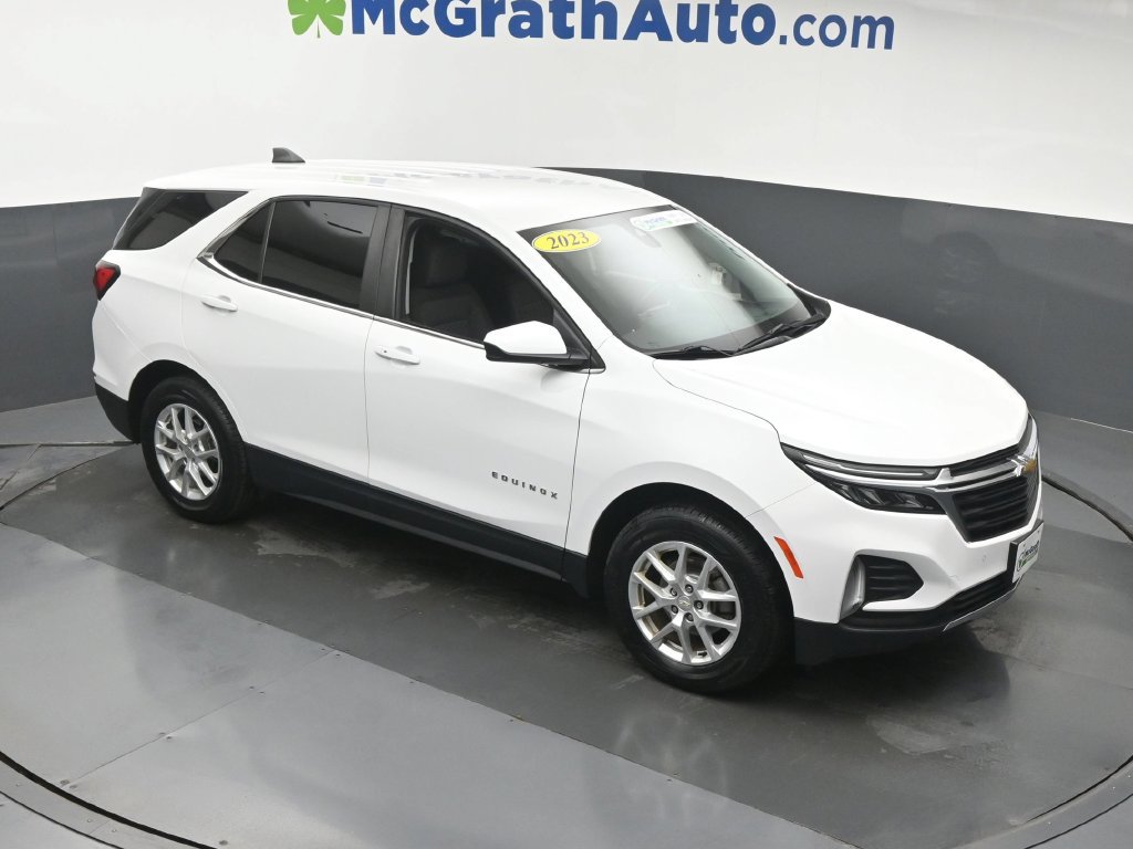 Used 2023 Chevrolet Equinox LT AWD/4WD image 3