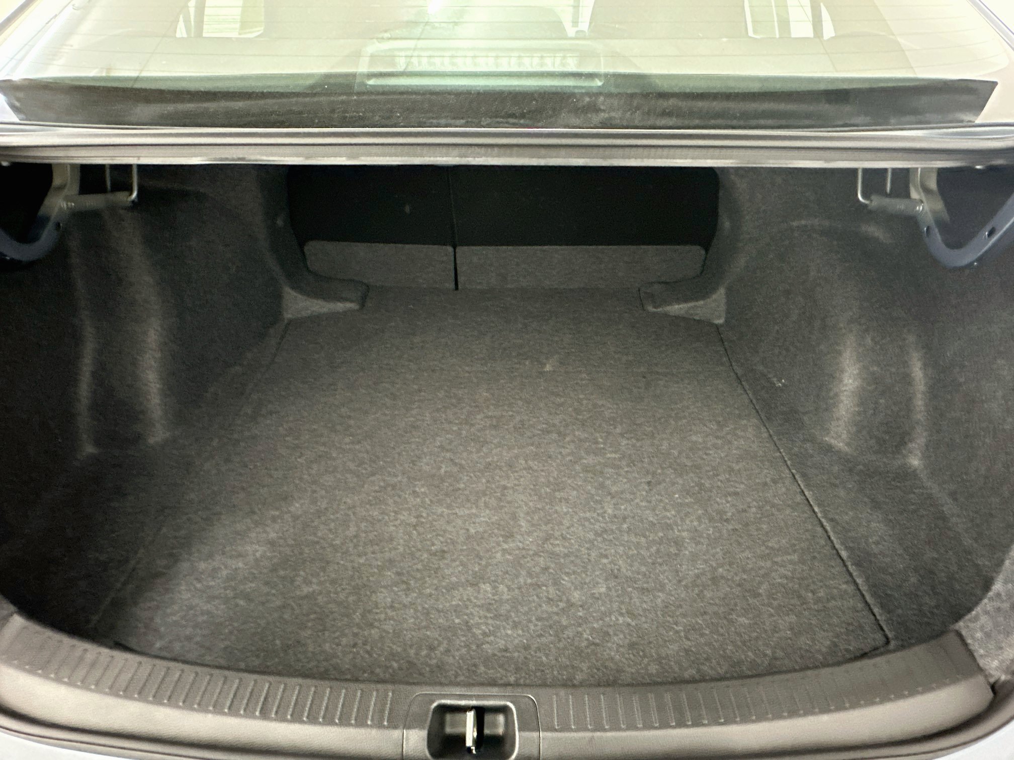 Used 2026 Toyota Corolla LE FWD image 29