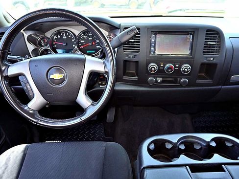 Used 2013 Chevrolet Silverado 1500 LT RWD image 12