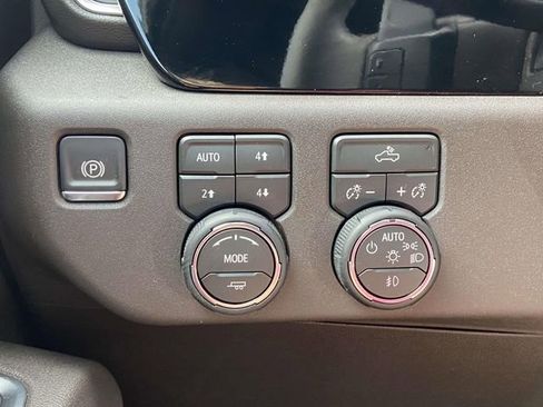 Used 2026 Chevrolet Silverado 1500 RST image 21