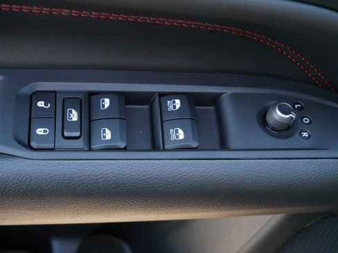 New 2026 Jeep Compass Trailhawk w/ Sun, Sound & Navigation Group image 13