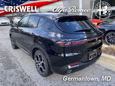 New 2024 Alfa Romeo Tonale Veloce image 7