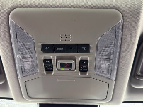 Used 2024 Toyota RAV4 XLE Premium image 33