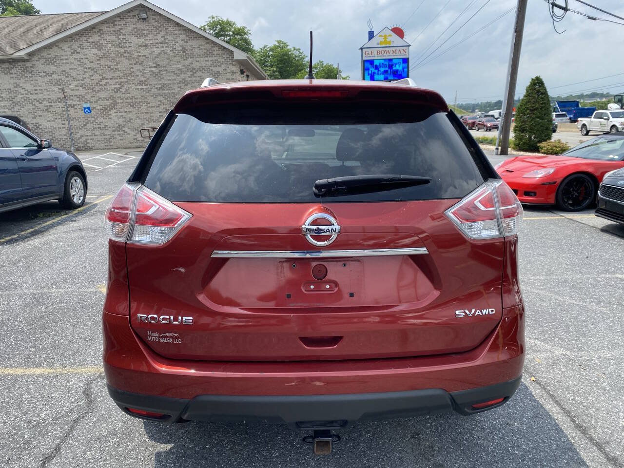Used 2016 Nissan Rogue SV w/ SV Premium Package AWD/4WD image 6
