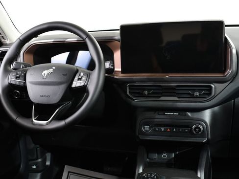 New 2025 Ford Bronco Sport Outer Banks w/ Outer Banks Tech Package+ AWD/4WD image 8