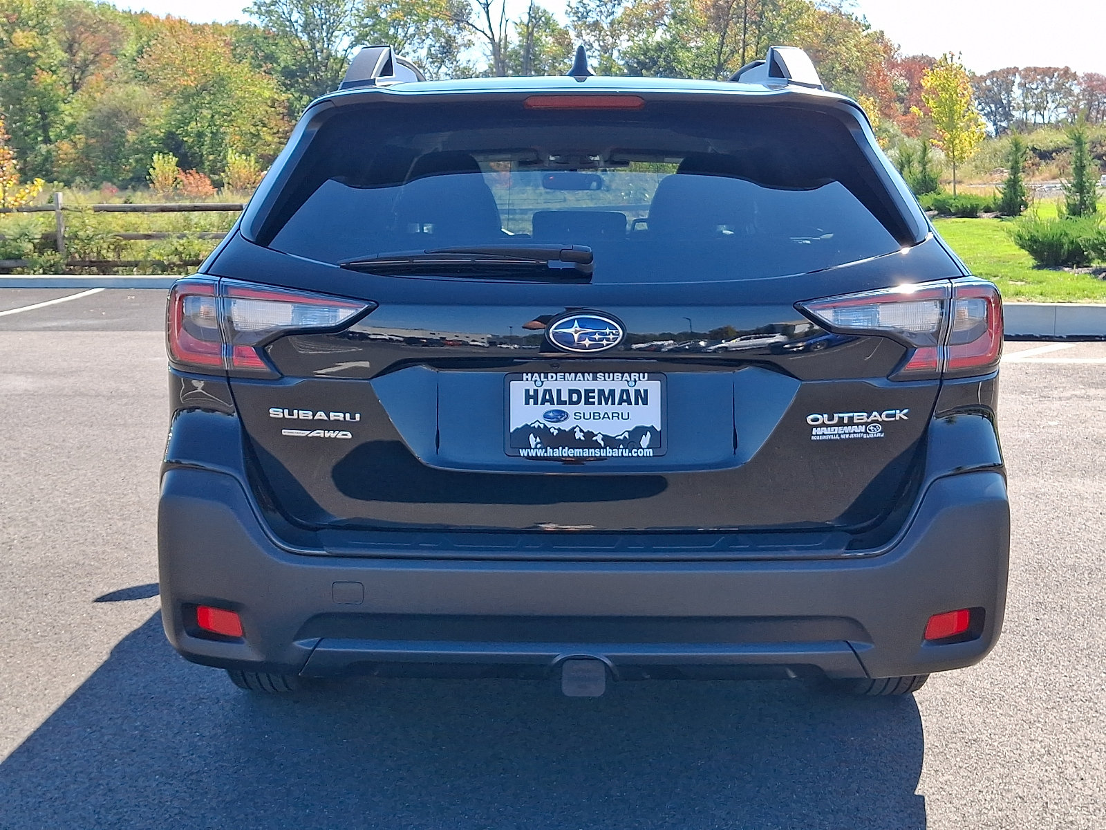Certified 2025 Subaru Outback Premium AWD/4WD image 6