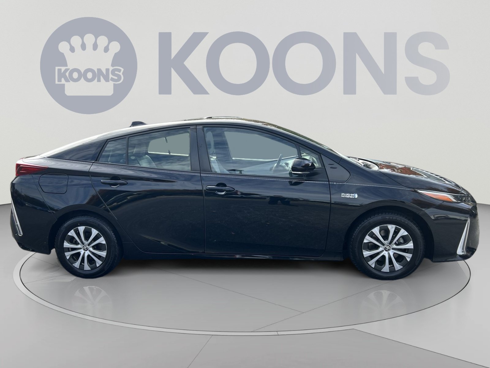 Used 2021 Toyota Prius Prime LE FWD image 8