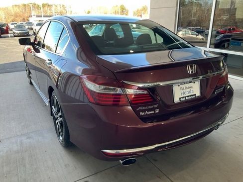 Certified 2017 Honda Accord Sport Special Edition image 20