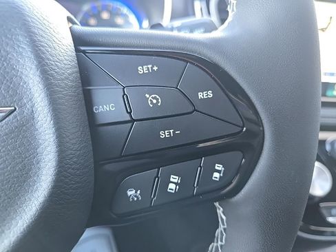 New 2026 Chrysler Pacifica Select w/ S Appearance Package image 40