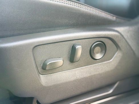 Used 2025 Chevrolet Silverado 2500 High Country w/ Technology Package image 17