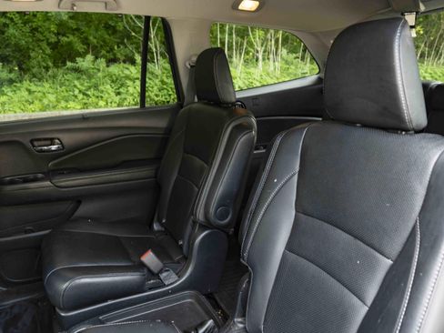 Used 2020 Honda Pilot Elite image 18